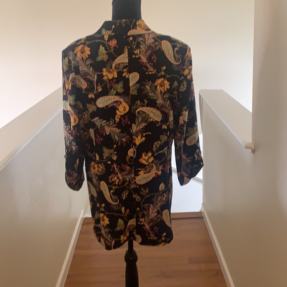 Jacket - Picture 5 of 6